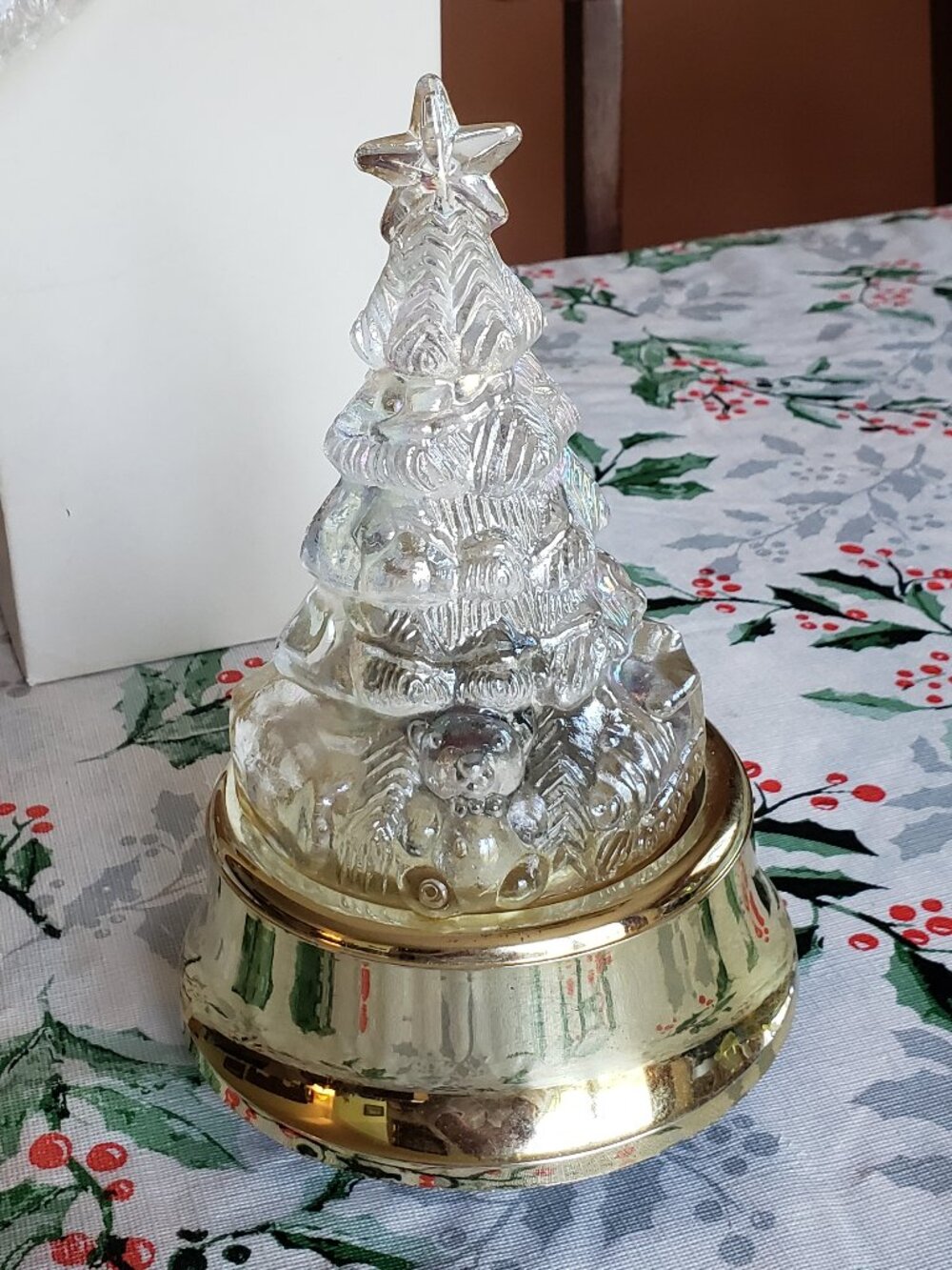 VINTAGE MUSIC BOX CHRISTMAS TREE REVOLVES FIRST NOEL